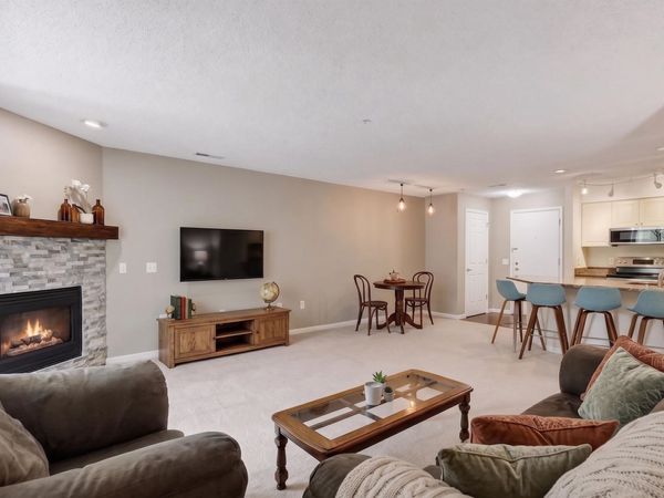 8510 Greenway Boulevard, Unit 104, Middleton, WI 53562