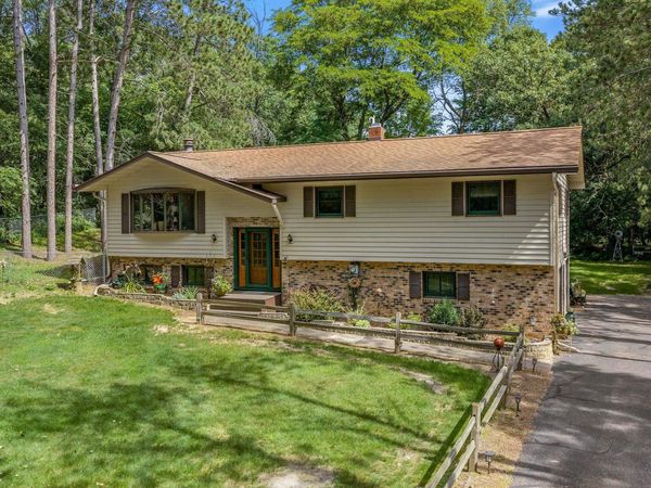 E11038 Pine Acres Drive, Baraboo, WI 53913