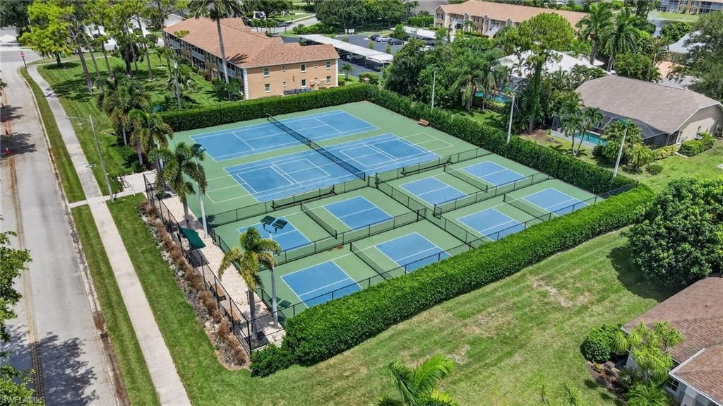 5184 Harrogate Ct, Naples, FL 34112 Photo