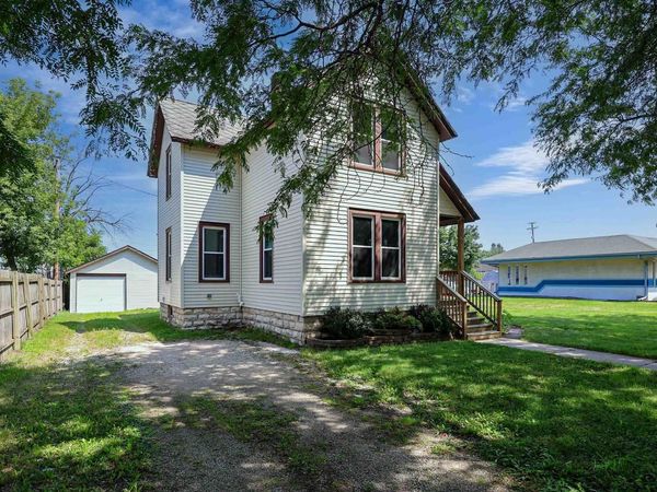 115 W SCOTT STREET, Fond Du Lac, WI 54935
