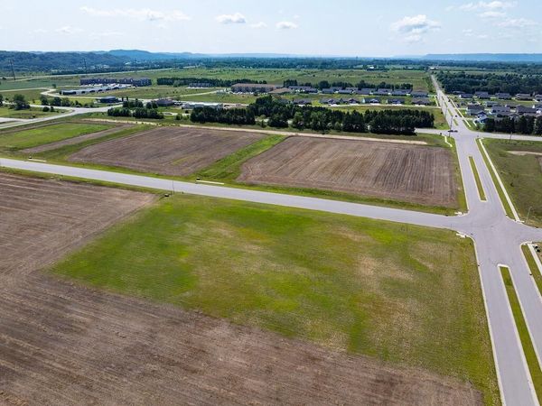 1907 TEMTE STREET, Holmen, WI 54636