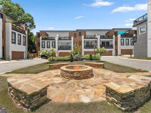354 Clarendon Court SE, Gainesville, GA 30501