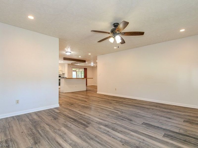 228 Park Road, Painesville Township, OH 44077 Photo 4