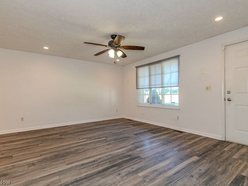 228 Park Road, Painesville Township, OH 44077 Photo 5
