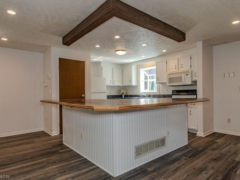 228 Park Road, Painesville Township, OH 44077 Photo 7