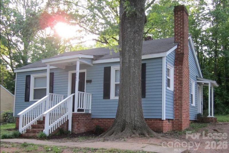 2660 Revolution Park Drive, Charlotte, NC 28206 Main Photo