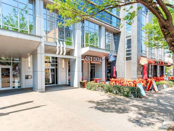 333 W Trade Street, Unit 2603, Charlotte, NC 28202