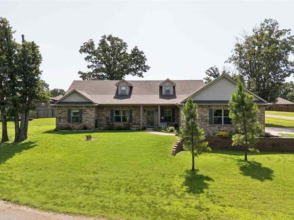 4308 E Jenna Lane, Stillwater, OK 74074