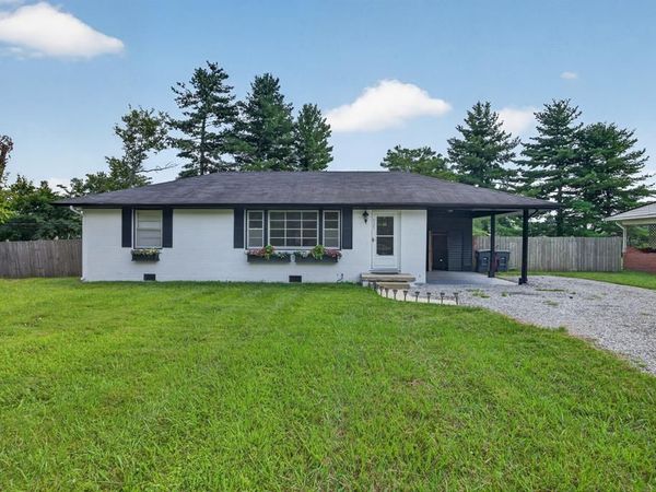 925 Glenwood Drive, Cookeville, TN 38501