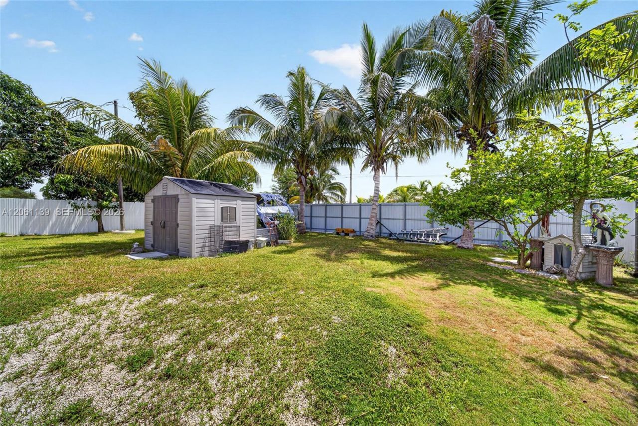 17019 SW 100th Ave , Miami, FL 33157 Photo