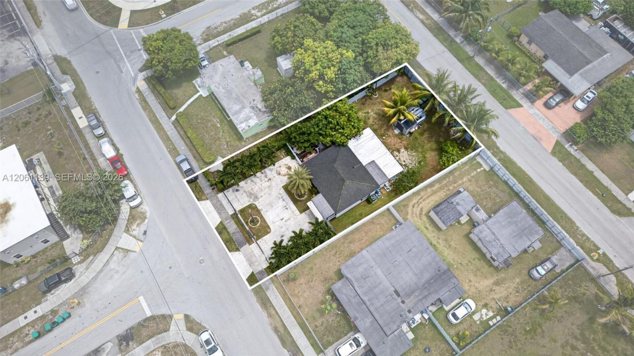 17019 SW 100th Ave , Miami, FL 33157 Photo