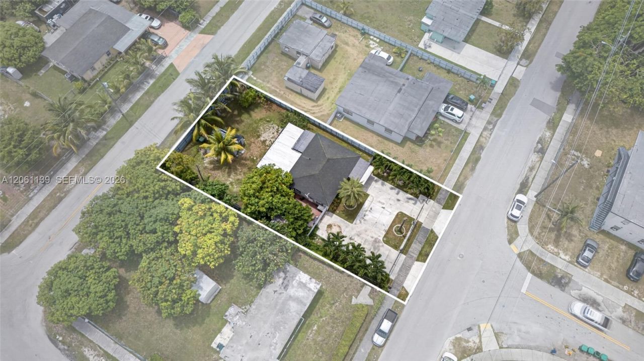 17019 SW 100th Ave , Miami, FL 33157 Photo