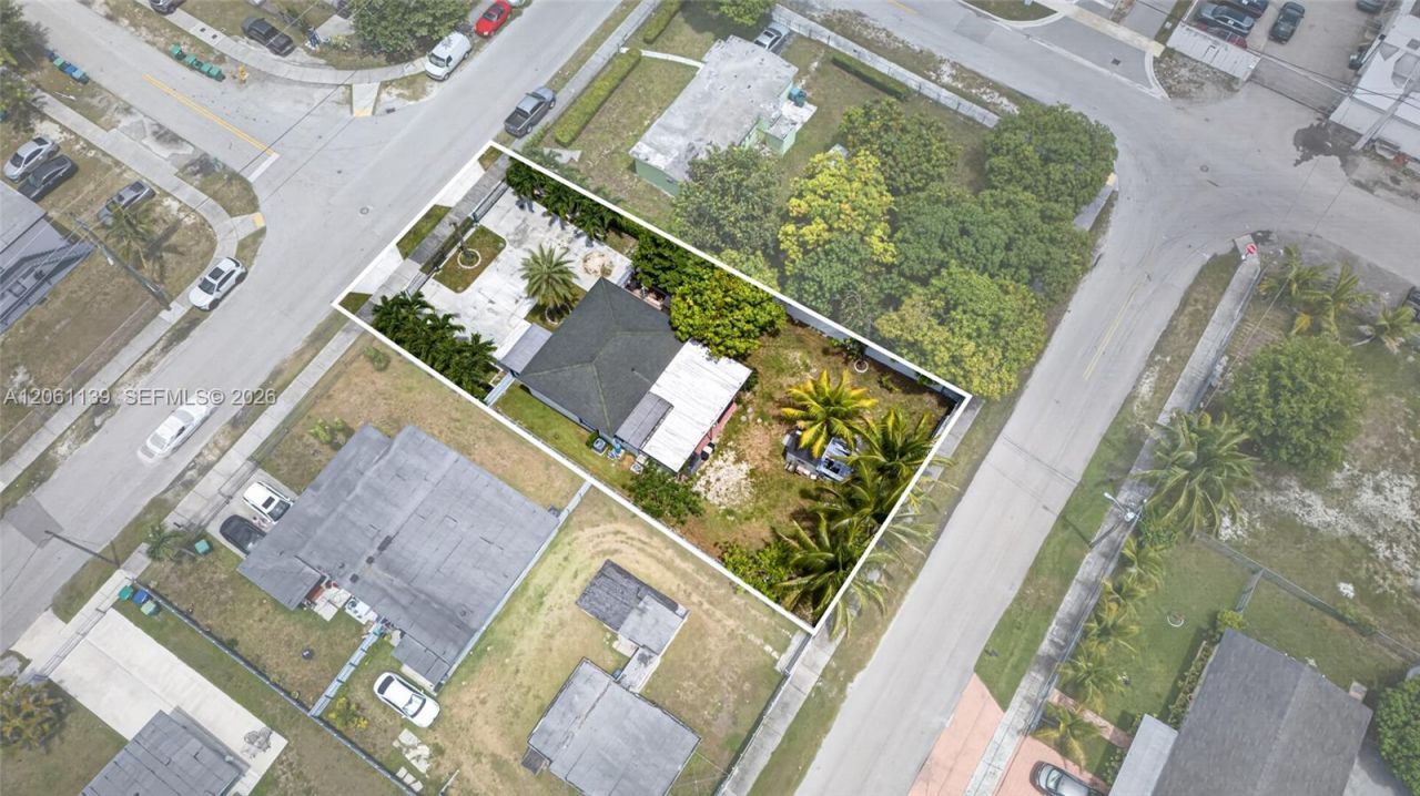17019 SW 100th Ave , Miami, FL 33157 Photo