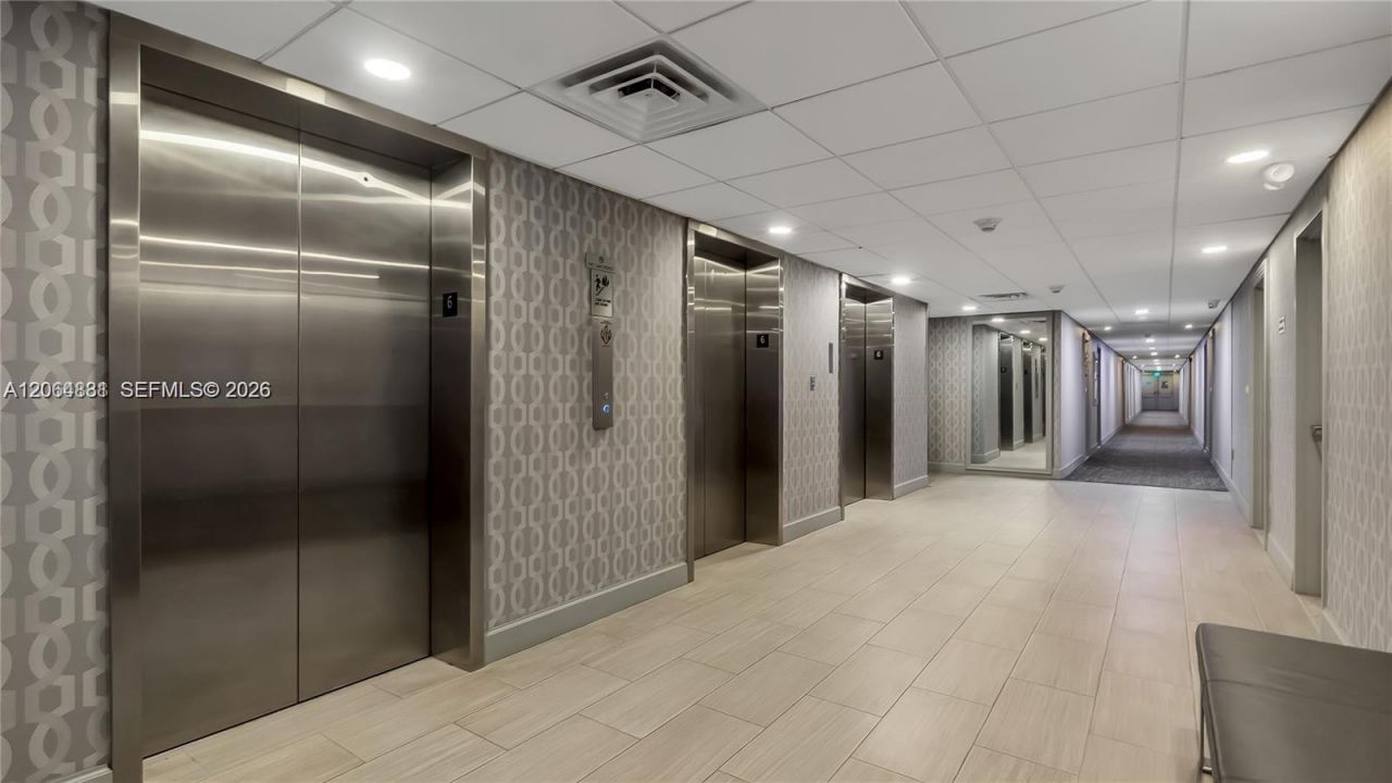 300 Bayview Dr , Unit 1603, Sunny Isles Beach, FL 33160 Photo