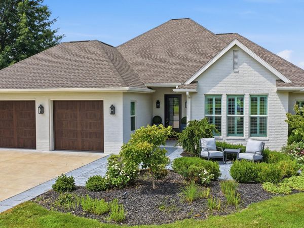 4587 Fairway Drive , Bolivar, MO 65613