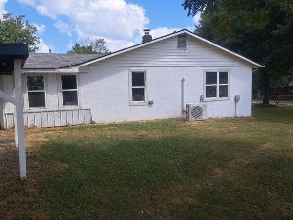 110 N Hillcrest Street, Granby, MO 64844