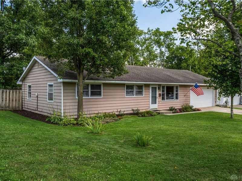 55 Apple Drive, Farmersville, OH 45325 Photo 7
