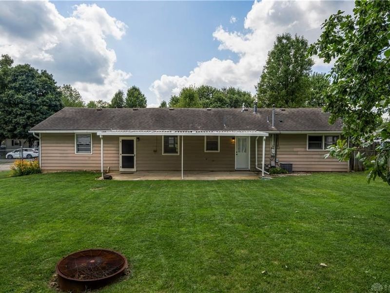 55 Apple Drive, Farmersville, OH 45325 Photo 9