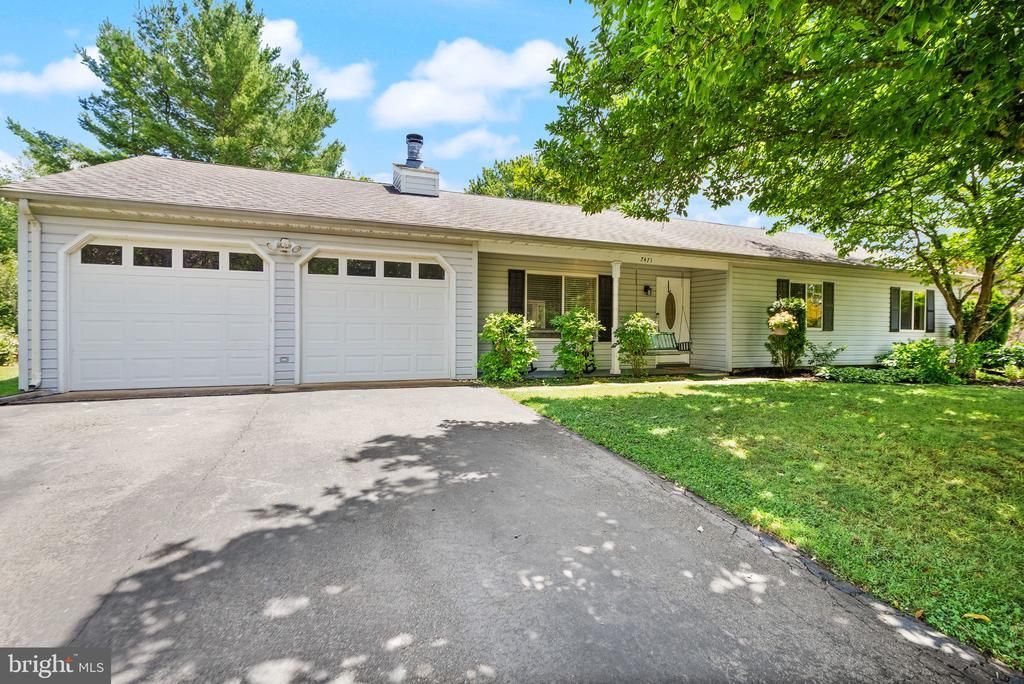 7471 Cedar Knolls Drive, Warrenton, VA 20187 Main Photo
