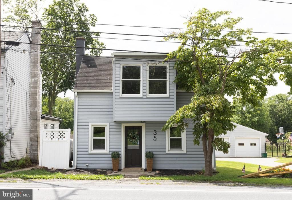 35 PENN STREET, WASHINGTON BORO, PA 17582