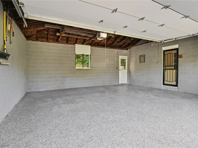 2441 Stocker Avenue , Youngstown, OH 44505 Photo 25