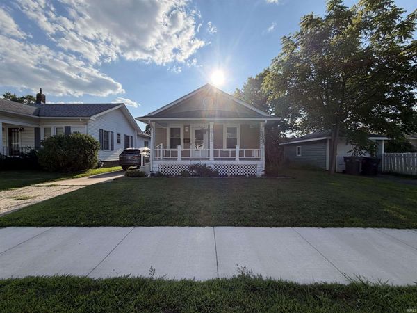 213 Manor Avenue, Elkhart, IN 46516