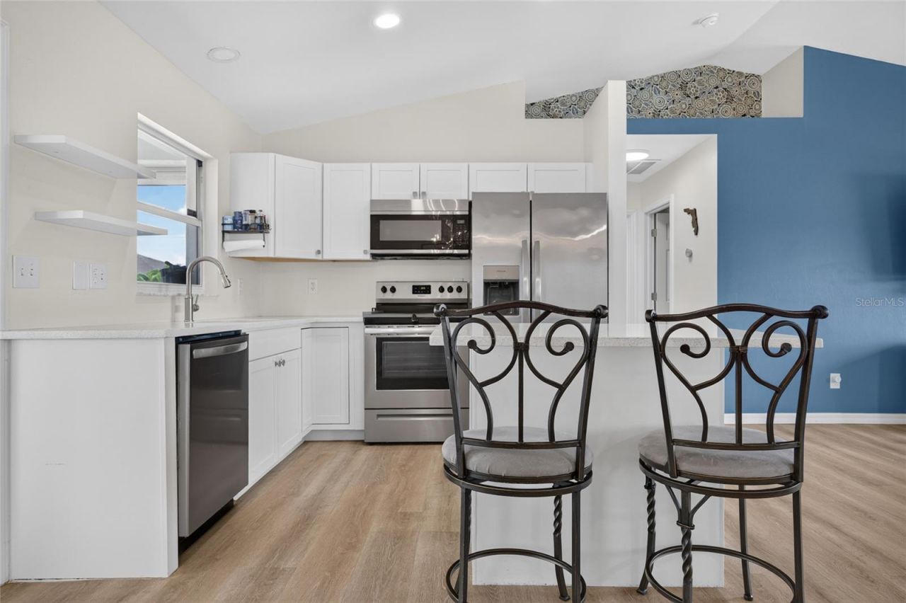 1821 SW 22nd Terrace , Cape Coral, FL 33991 Photo
