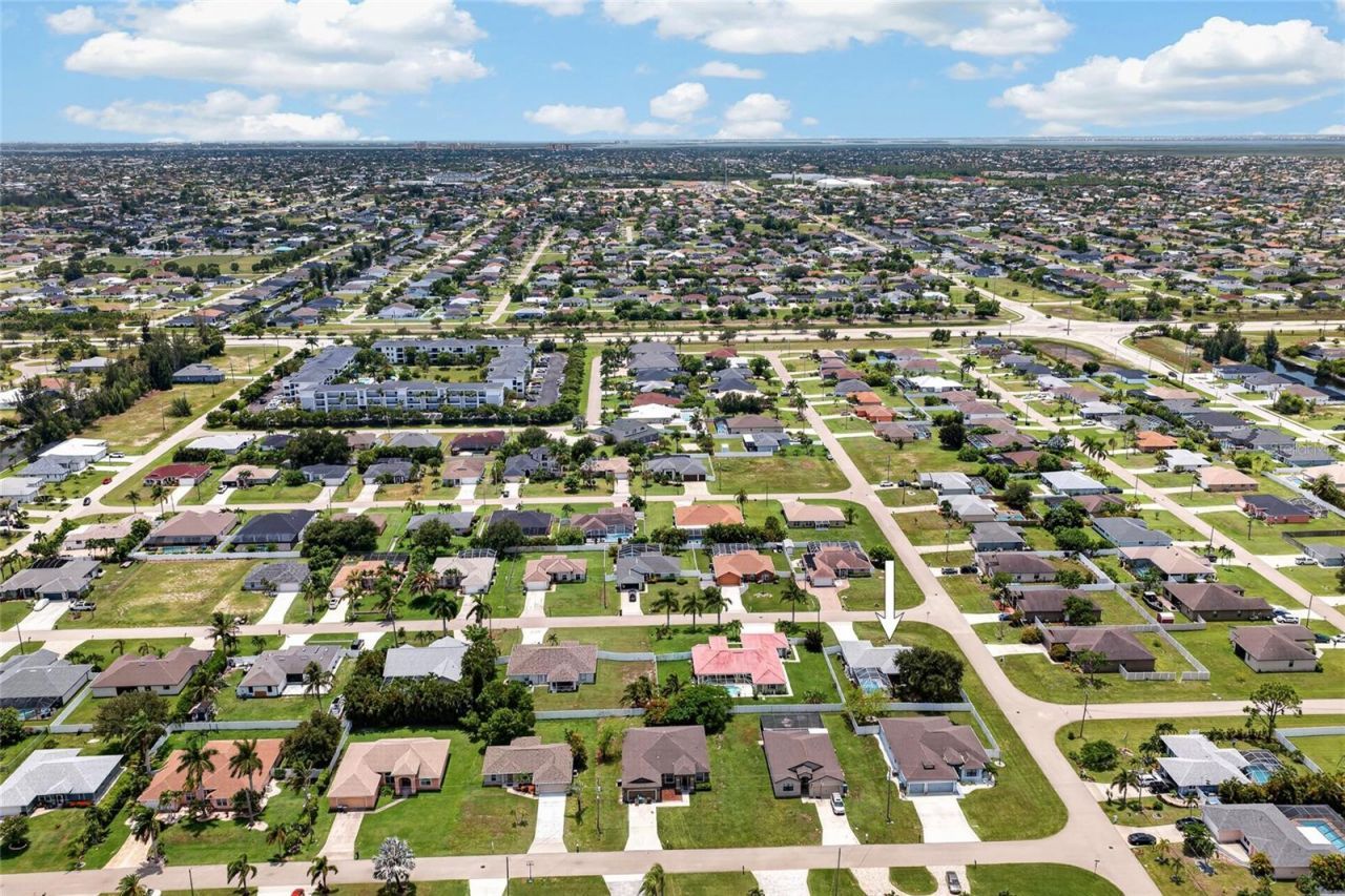 1821 SW 22nd Terrace , Cape Coral, FL 33991 Photo