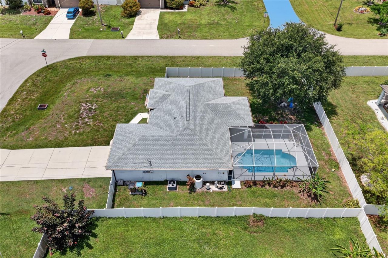 1821 SW 22nd Terrace , Cape Coral, FL 33991 Photo
