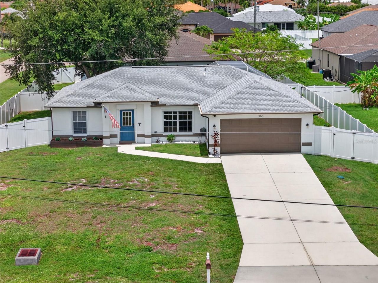 1821 SW 22nd Terrace , Cape Coral, FL 33991 Photo