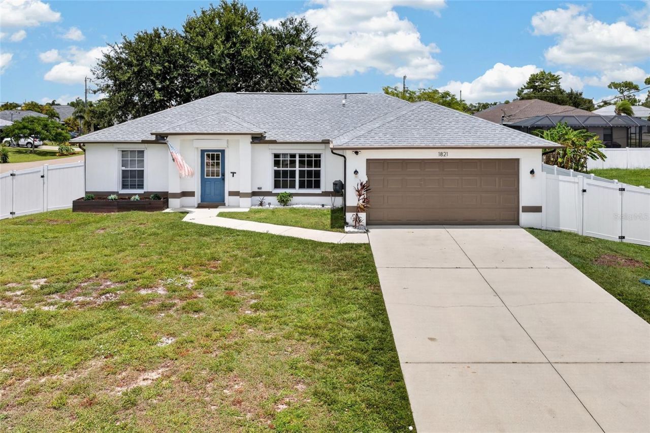 1821 SW 22nd Terrace , Cape Coral, FL 33991 Photo
