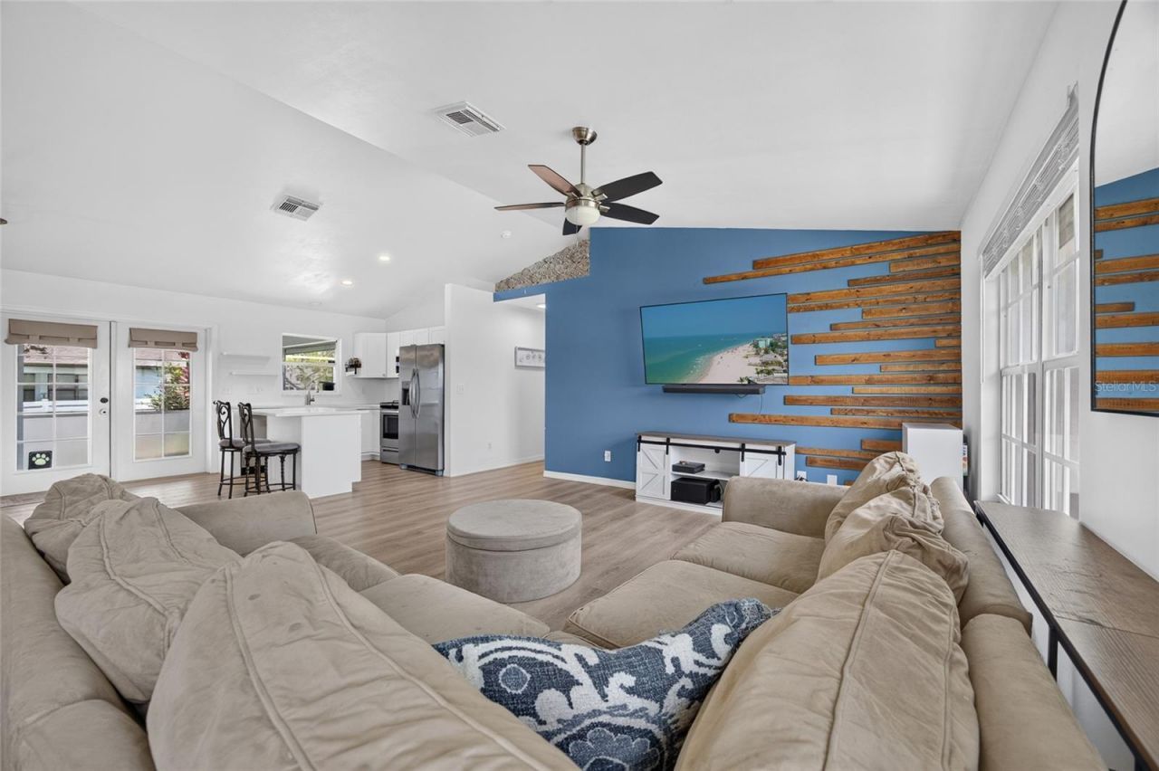 1821 SW 22nd Terrace , Cape Coral, FL 33991 Photo