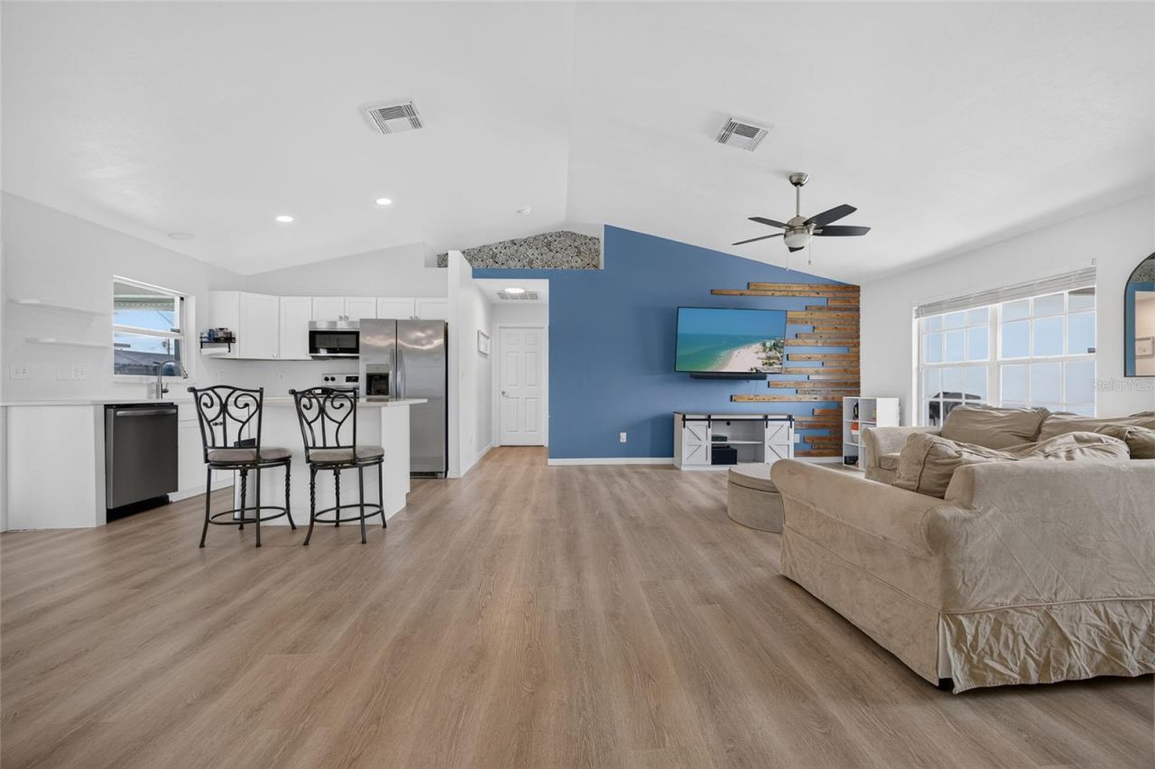 1821 SW 22nd Terrace , Cape Coral, FL 33991 Photo