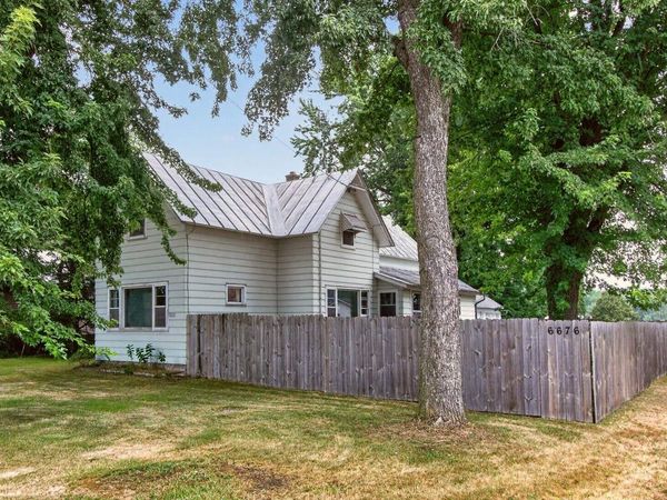 N6676 STATE ROAD 49, Weyauwega, WI 54983