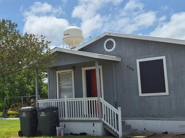 468 W Washington (2 lots) ST , Giddings, TX 78942