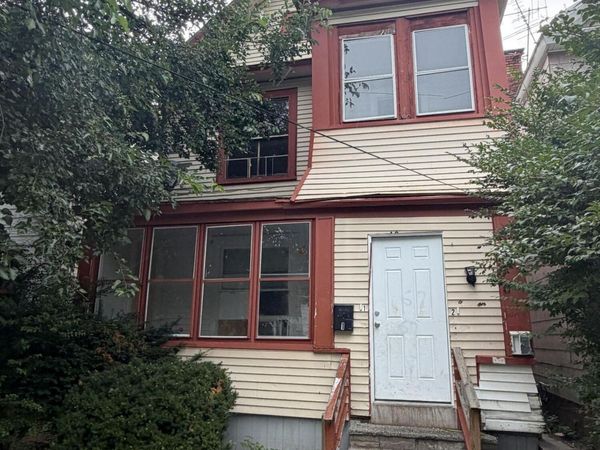 19 Stanwix Street, Albany, NY 12209