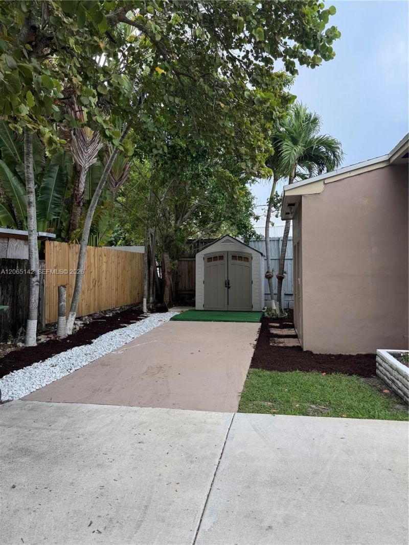 3177 SW 27th Ter, Unit 3177, Miami, FL 33133 Photo
