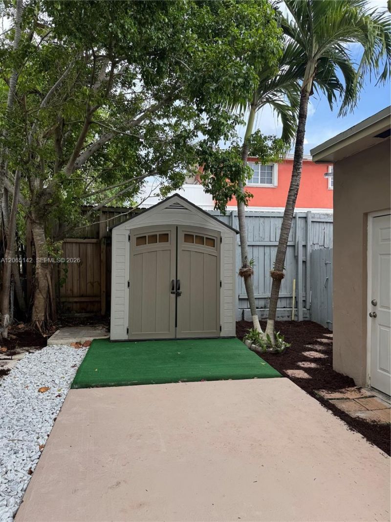 3177 SW 27th Ter, Unit 3177, Miami, FL 33133 Photo