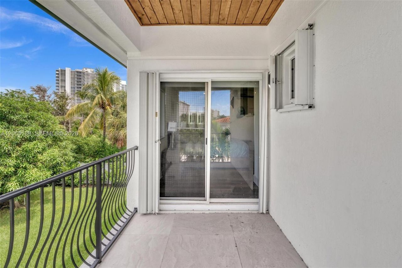 2521 Center Ave , Fort Lauderdale, FL 33305 Photo