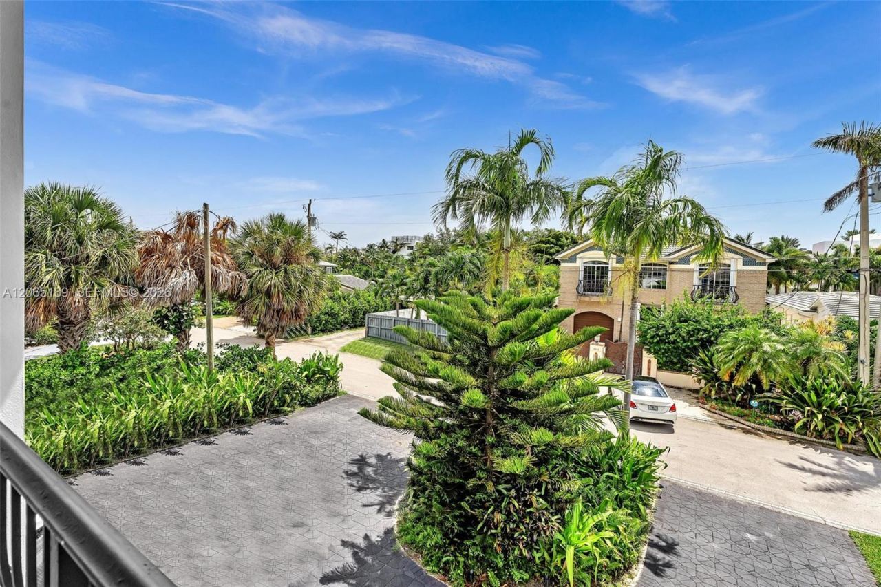2521 Center Ave , Fort Lauderdale, FL 33305 Photo