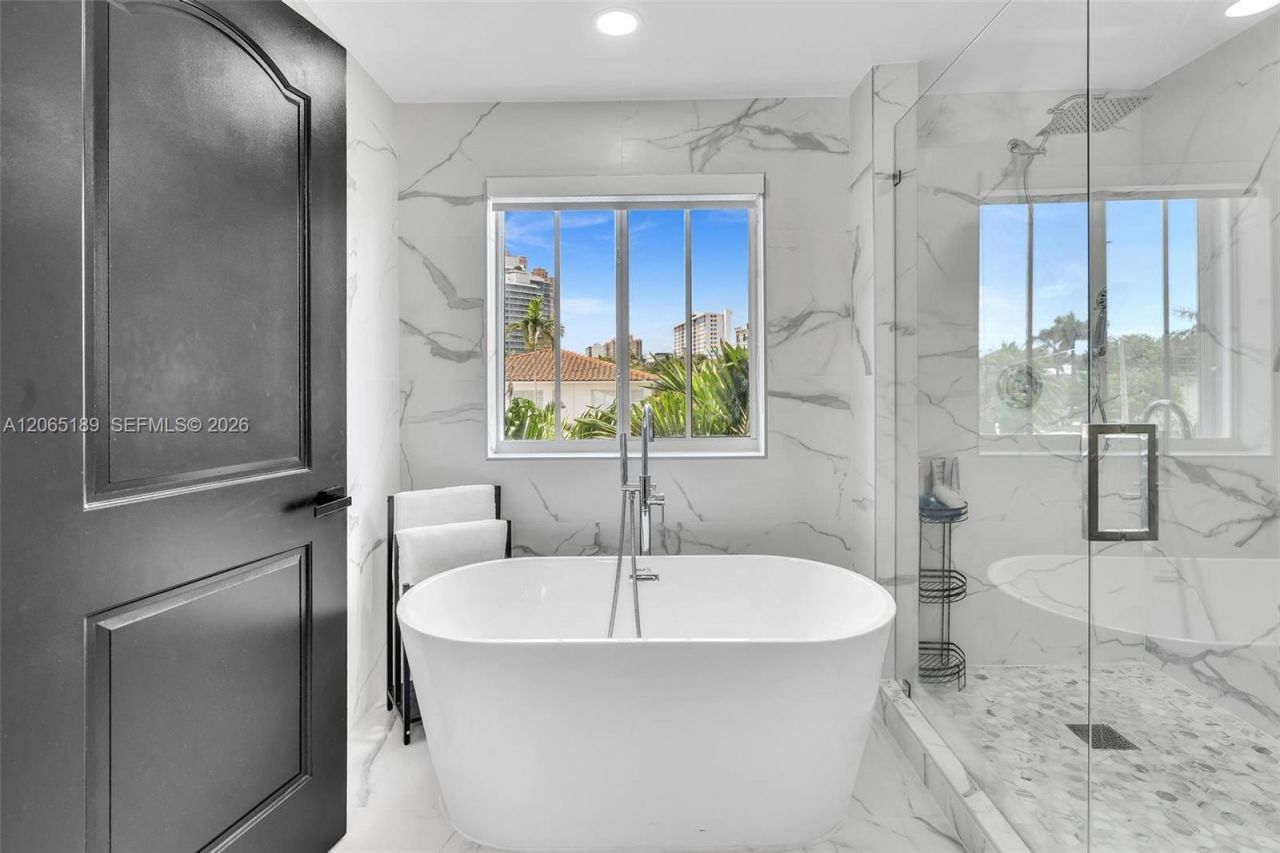 2521 Center Ave , Fort Lauderdale, FL 33305 Photo