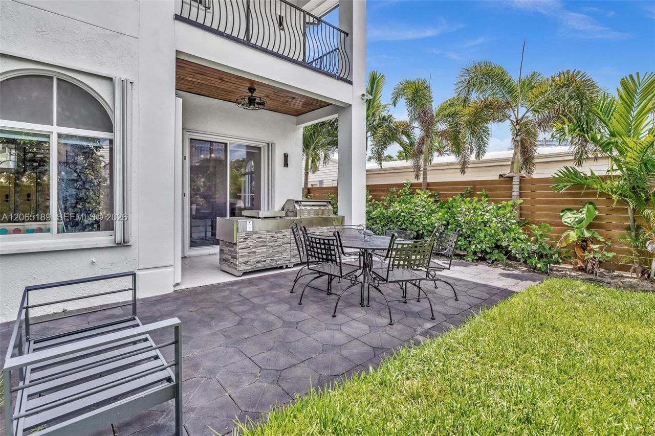 2521 Center Ave , Fort Lauderdale, FL 33305 Photo