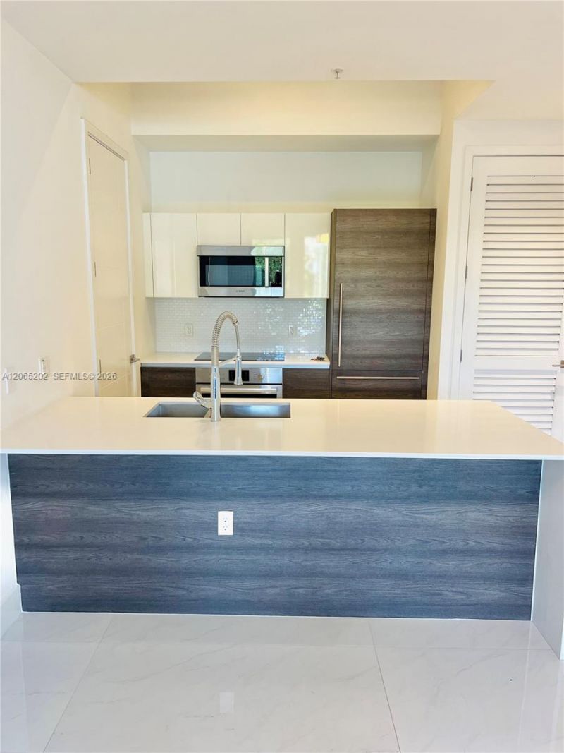 301 Altara Ave, Unit 210, Coral Gables, FL 33146 Photo
