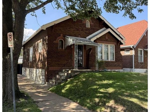 4000 McDonald Avenue, St Louis, MO 63116