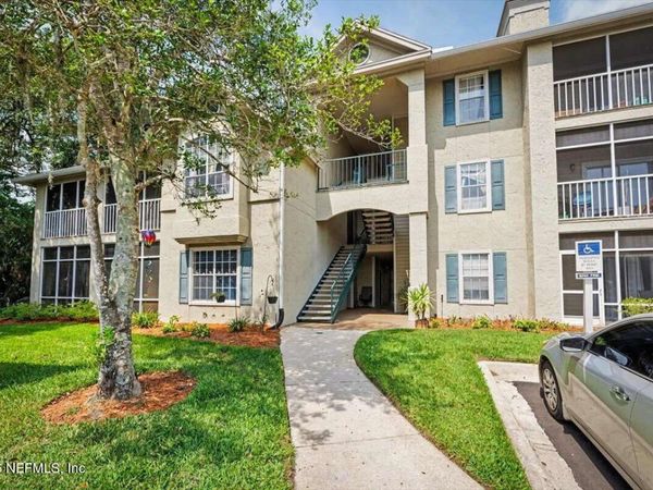 900 IRONWOOD Drive, Unit 913, Ponte Vedra Beach, FL 32082
