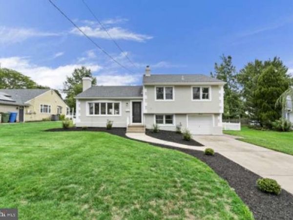 105 COVERED BRIDGE ROAD , CHERRY HILL, NJ 08034