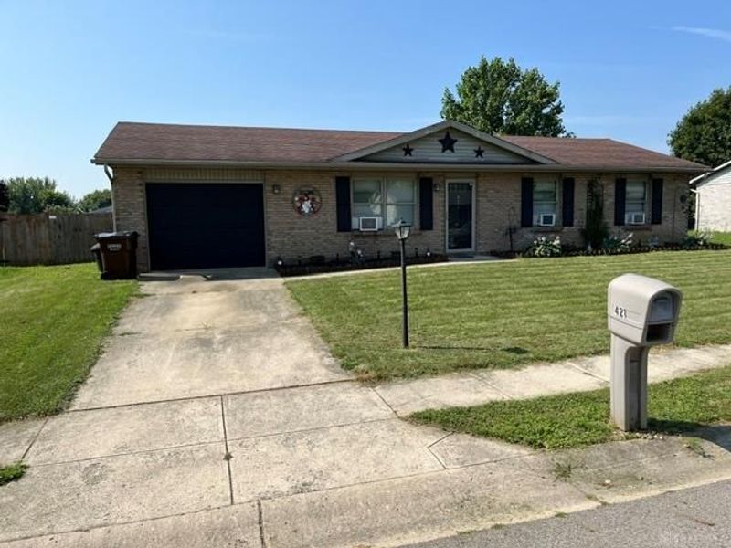 421 Evergreen Drive, Eaton, OH 45320 Photo 1