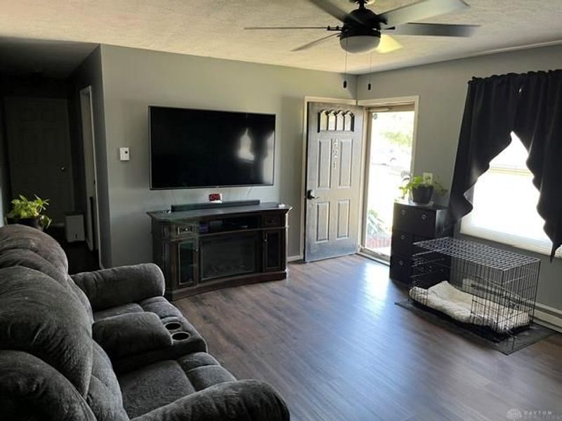 421 Evergreen Drive, Eaton, OH 45320 Photo 2