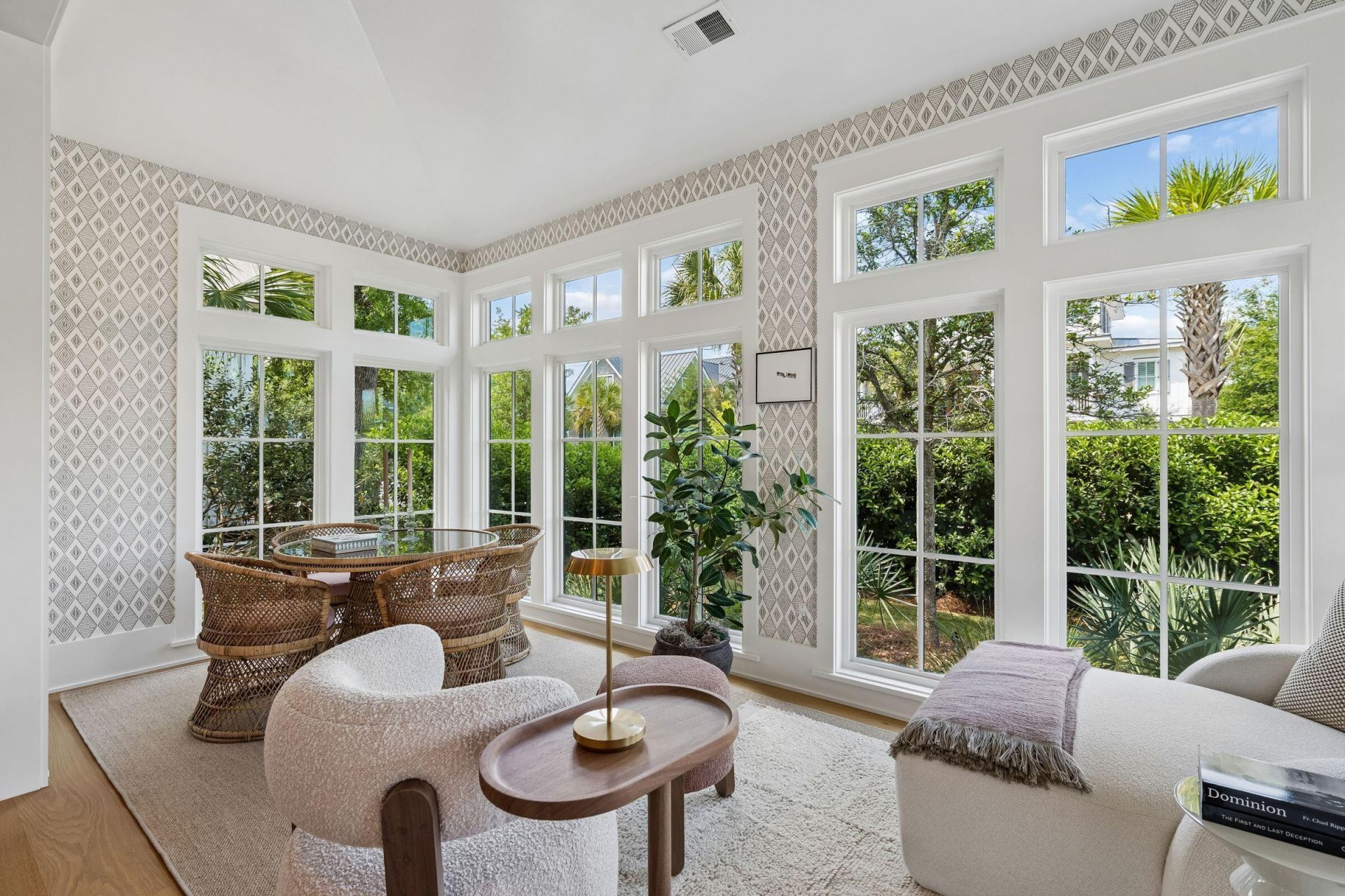 321 Bayley Road Photo 16