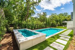 321 Bayley Road photo 4